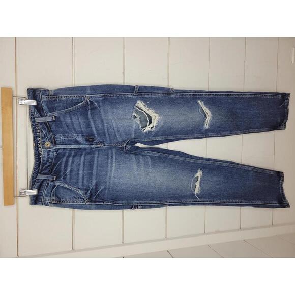 American Eagle Outfitters size 4 blue distressed denim hi-rise tomgirl jeans - Picture 1 of 6